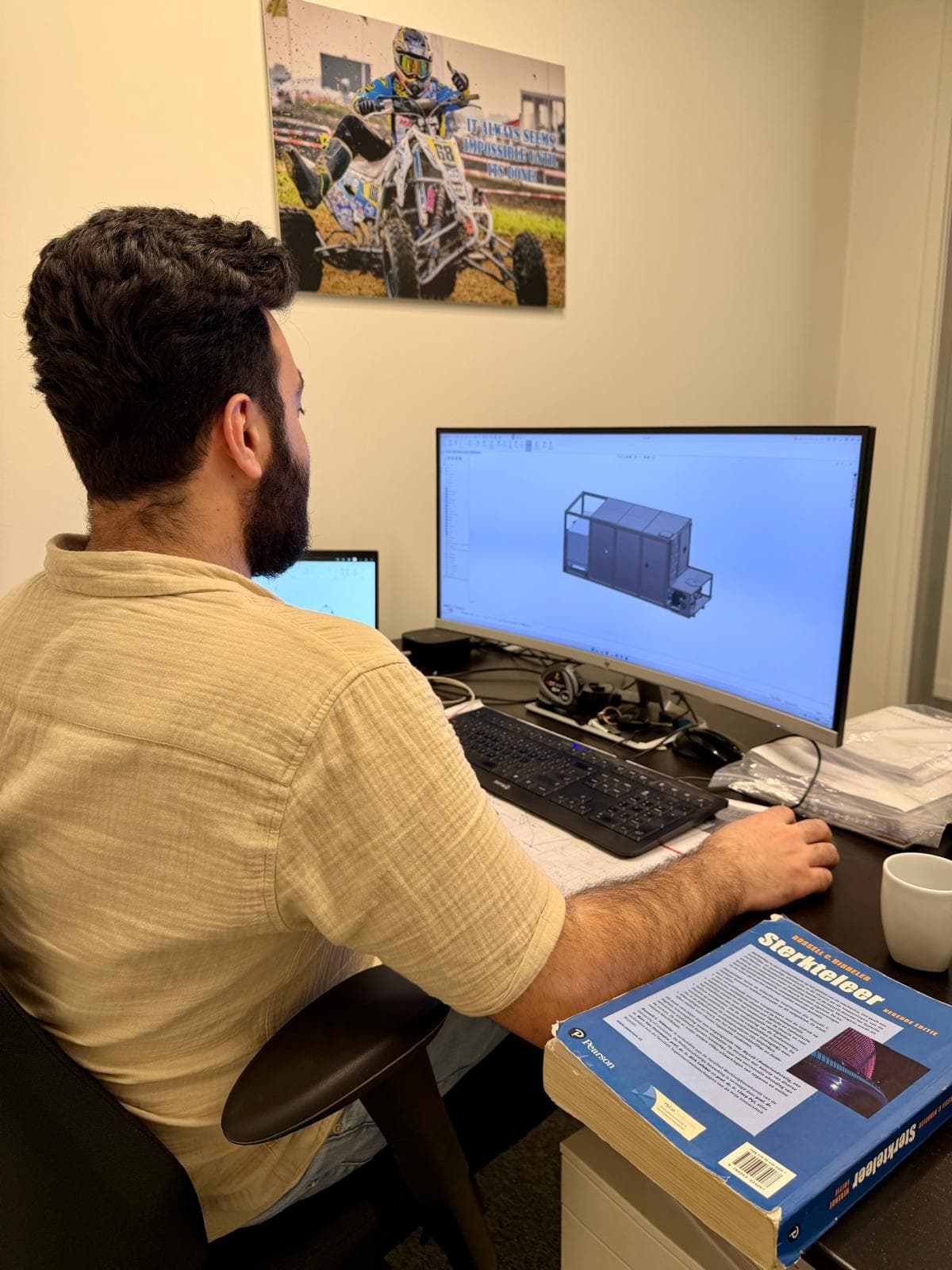 Engineer working on a 3D design of HDD equipment